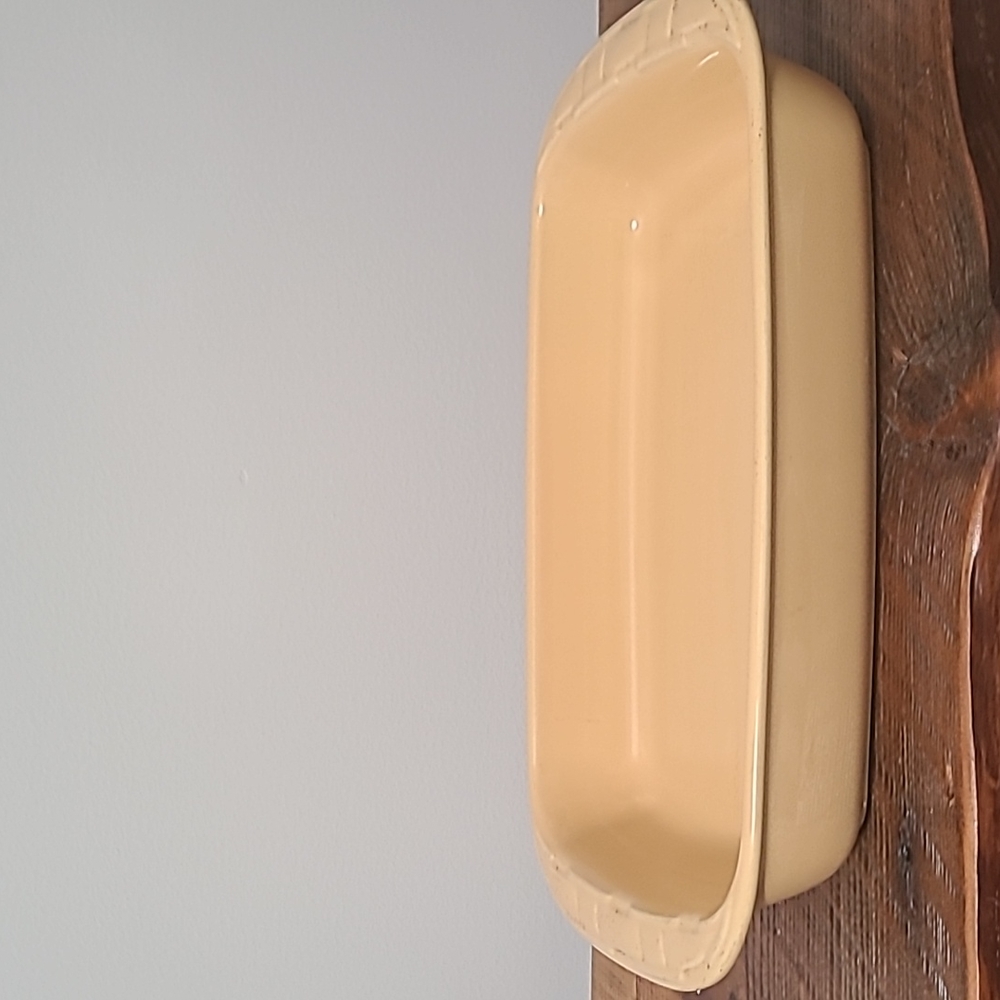 Used Longaberger Baking Dish